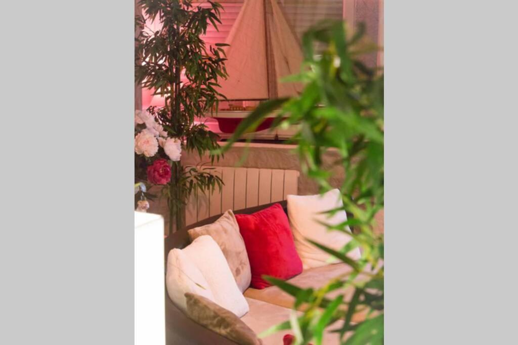 Gite Love Dream - Le Gite Romantique Ger  Luaran gambar